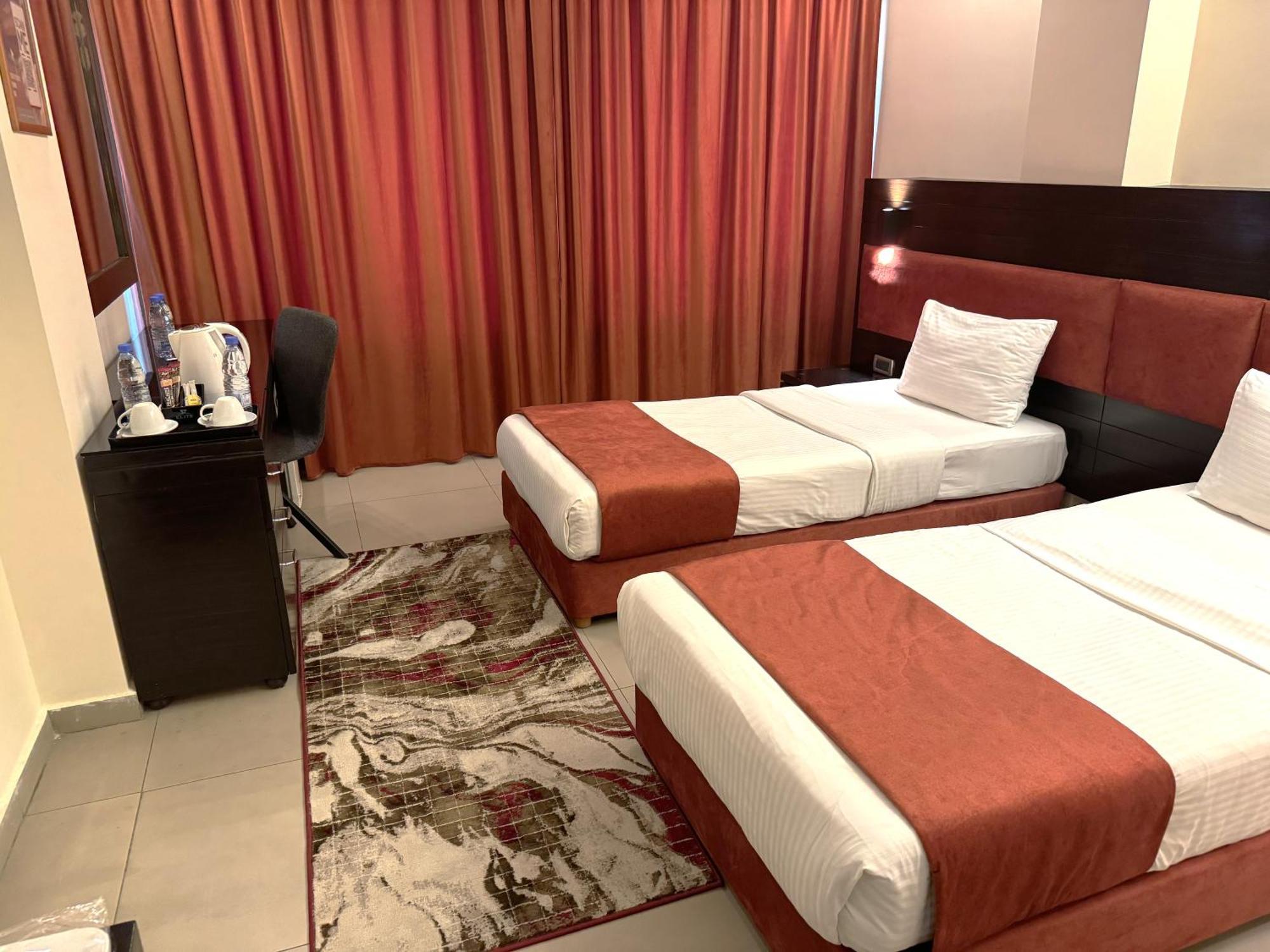 Duroy Hotel By Beverly Beirut Bagian luar foto